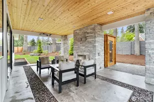12608 NE 30th St, Bellevue, WA 98005 - Photo 36