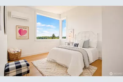 9215 22nd Avenue SW, Seattle, WA 98106 - Photo 16