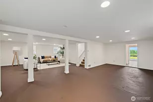 607 Warren Ave, Everett, WA 98201 - Photo 34