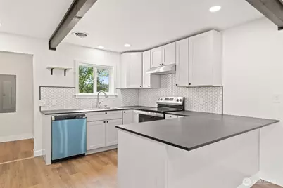 218 E King St, Aberdeen, WA 98520 - Photo 10