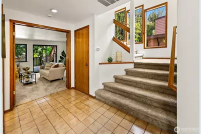 3834 NE 86th Street, Seattle, WA 98115 - Photo 4