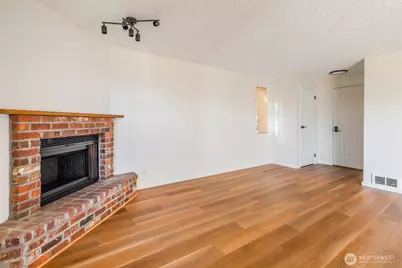 25027 110th Pl SE #17D, Kent, WA 98030 - Photo 10