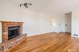 25027 110th Pl SE, Kent, WA 98030 - Photo 10