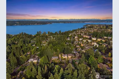 9009 45th Avenue NE, Seattle, WA 98115 - Photo 40