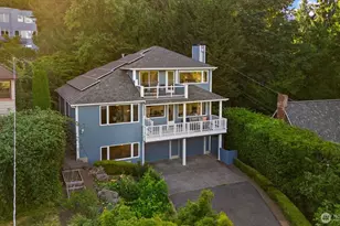 9009 45th Ave NE, Seattle, WA 98115 - Photo 2