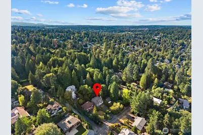 9009 45th Avenue NE, Seattle, WA 98115 - Photo 38