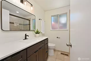 305 NW 198th St, Shoreline, WA 98177 - Photo 30