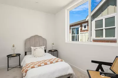 2538 14th Avenue W #B, Seattle, WA 98119 - Photo 18