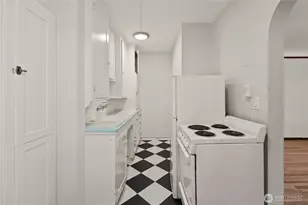 625 4th Ave W, Seattle, WA 98119 - Photo 26