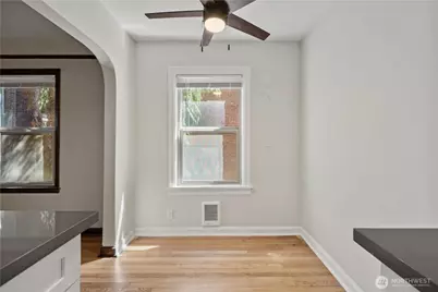 625 4th Avenue W, Seattle, WA 98119 - Photo 36