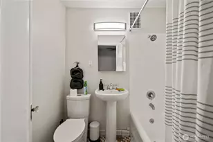 625 4th Ave W, Seattle, WA 98119 - Photo 10