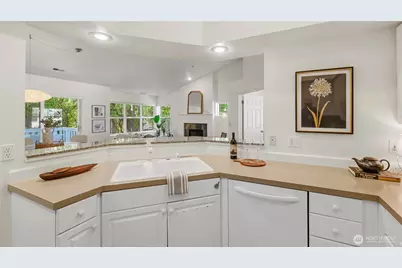 424 228th Street SW #H203, Bothell, WA 98021 - Photo 12