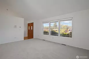 4411 S 263rd St, Kent, WA 98032 - Photo 4