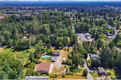 811 121st E, Tacoma, WA 98445 - Photo 38