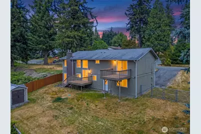 302 137th Street SW, Everett, WA 98208 - Photo 2