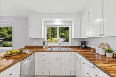 302 137th Street SW, Everett, WA 98208 - Photo 10