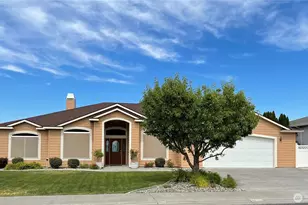 4078 Cove W Dr, Moses Lake, WA 98837 - Photo 1