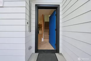 1109 NW 65th St, Seattle, WA 98117 - Photo 2