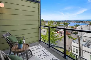 655 Crockett St, Seattle, WA 98109 - Photo 18