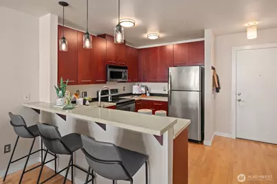 655 Crockett Street #A303, Seattle, WA 98109 - Photo 12