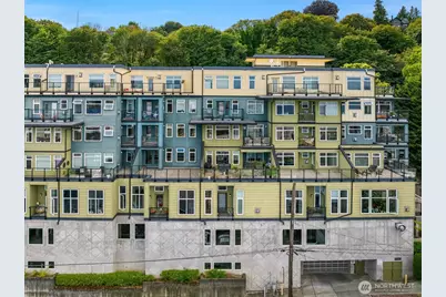 655 Crockett Street #A303, Seattle, WA 98109 - Photo 36