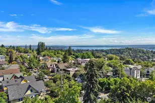 2111 E John St, Seattle, WA 98112 - Photo 34