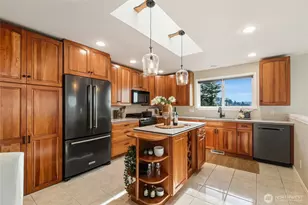 5064 Beach Dr SW, Seattle, WA 98136 - Photo 12