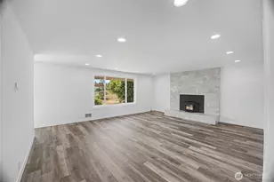 921 W Oak Ct, Sequim, WA 98382 - Photo 4