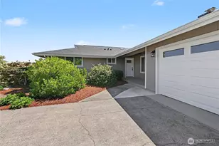 921 W Oak Ct, Sequim, WA 98382 - Photo 2