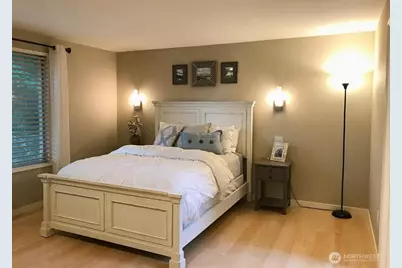 3525 243rd Avenue SE, Sammamish, WA 98029 - Photo 6