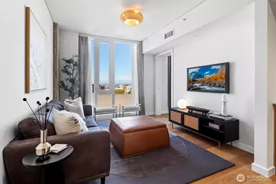 450 S Main Street #811, Seattle, WA 98104 - Photo 4