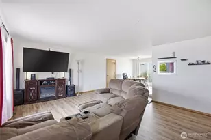 1227 Lowry St, Moses Lake, WA 98837 - Photo 4