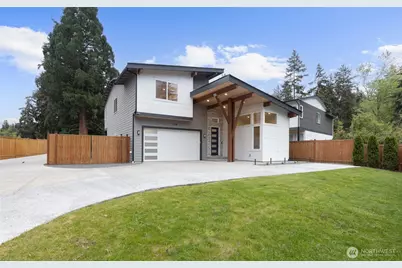 719 Edmonds Way, Edmonds, WA 98020 - Photo 4