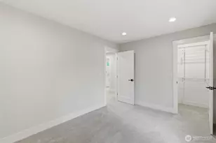 719 Edmonds Way, Edmonds, WA 98020 - Photo 28