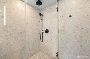 300 Virginia St, Seattle, WA 98101 - Photo 24