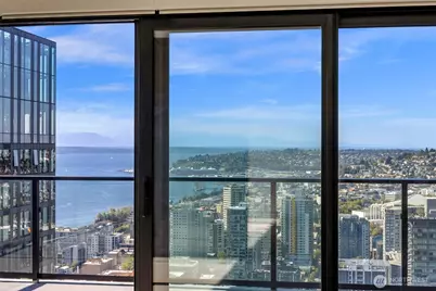 300 Virginia Street #4111, Seattle, WA 98101 - Photo 16