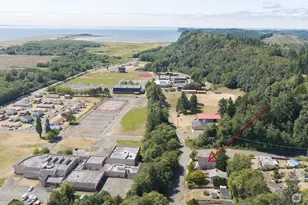 215 W Chenault Ave, Hoquiam, WA 98550 - Photo 36