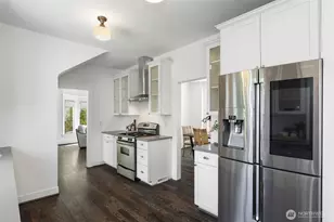 2815 8th Ave W, Seattle, WA 98119 - Photo 10