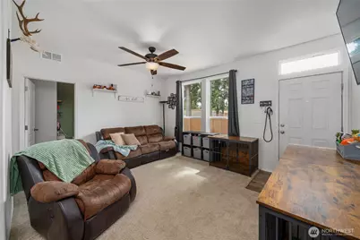 16507 Suntree Court SE, Yelm, WA 98597 - Photo 4