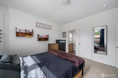 16507 Suntree Court SE, Yelm, WA 98597 - Photo 18