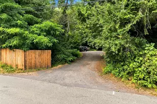 6194 6200 NE Pine St, Suquamish, WA 98392 - Photo 30
