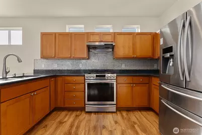 8504 Lackland Court NE, Lacey, WA 98516 - Photo 8