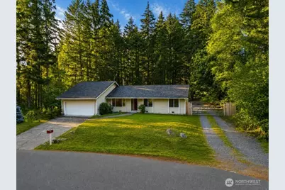 9565 Emerald Drive SE, Port Orchard, WA 98367 - Photo 1