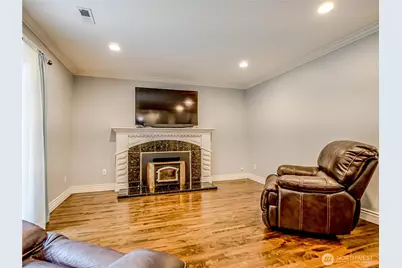 5920 35th Way SE, Auburn, WA 98092 - Photo 14
