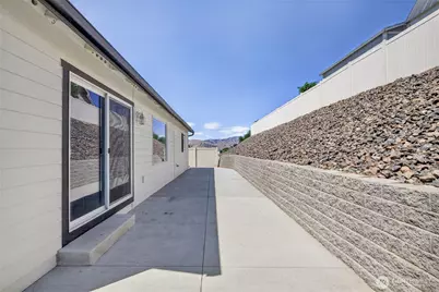 2213 2nd Street SE, East Wenatchee, WA 98802 - Photo 32