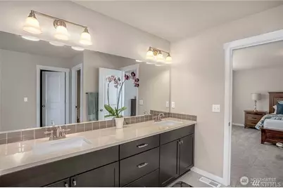 17617 35th Drive SE, Bothell, WA 98012 - Photo 8