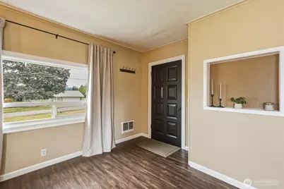 131 Niblett Way, Longview, WA 98632 - Photo 4