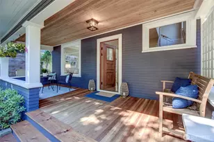 1911 9th Ave W, Seattle, WA 98119 - Photo 2