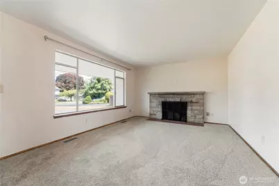 9820 Washington Blvd SW, Lakewood, WA 98498 - Photo 2