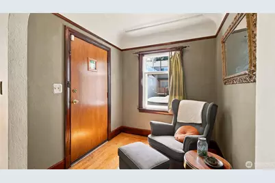 10003 15th Avenue S, Seattle, WA 98168 - Photo 6